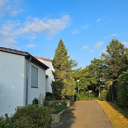 Ferienzimmer Bei Thomas - Gemuetliches Schlaf- Und Wohnzimmer Mit Modernem Bad Ulma Esterno foto
